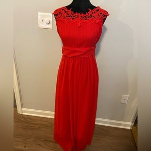 ⭐️ - Red Lace Long Open Back Dress